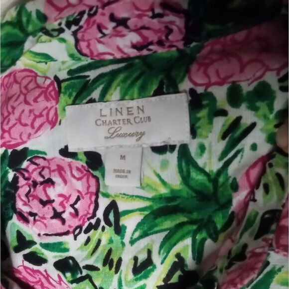 Charter Club Luxury Linen Bright Pineapple Print Roll Tab Sleeves Size Medium - Picture 8 of 10